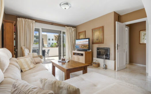 Urb. Sol y Paz – Street Acacias – Nueva Andalucía